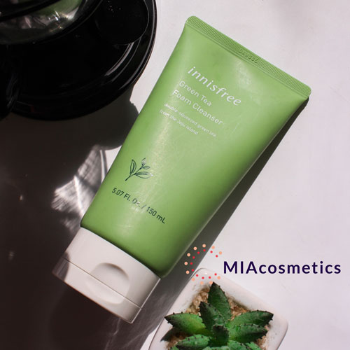 sữa rửa mặt innisfree green tea cleasing foam